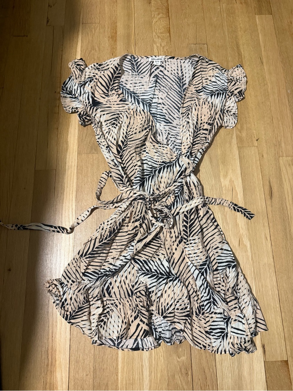 Billabong Blush and Black Leaf-Print Dress